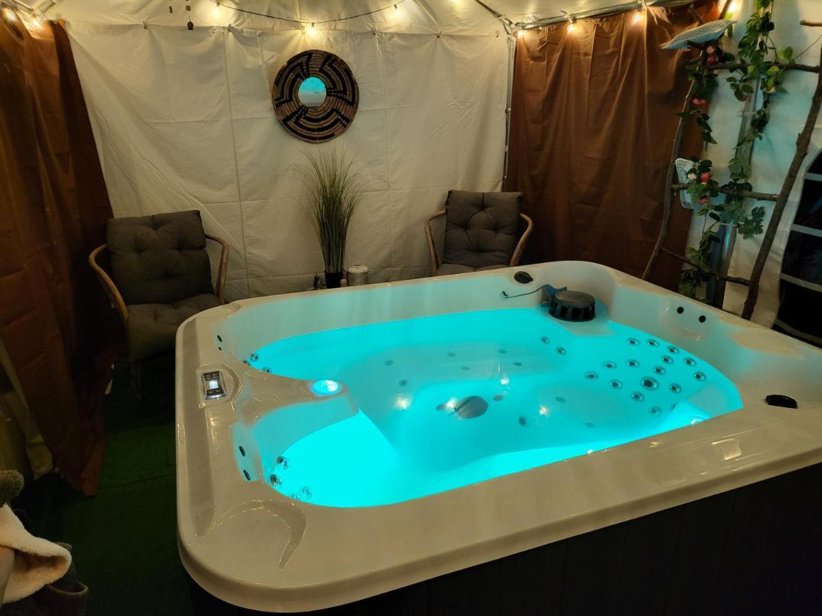 Choisy Le Jacuzzi Bed and Breakfast Exteriör bild