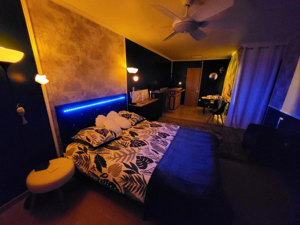 Choisy Le Jacuzzi Bed and Breakfast Exteriör bild