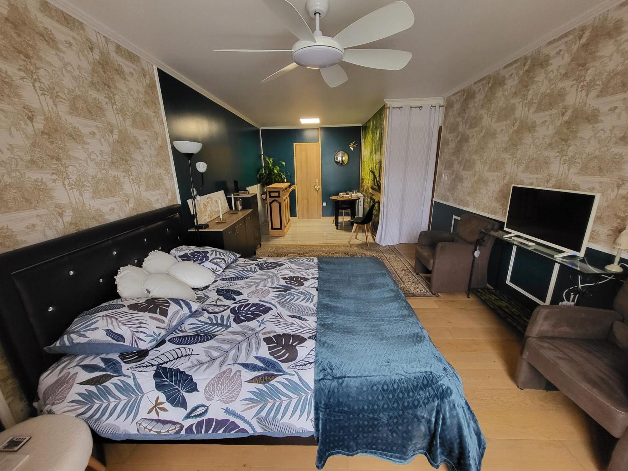Choisy Le Jacuzzi Bed and Breakfast Exteriör bild