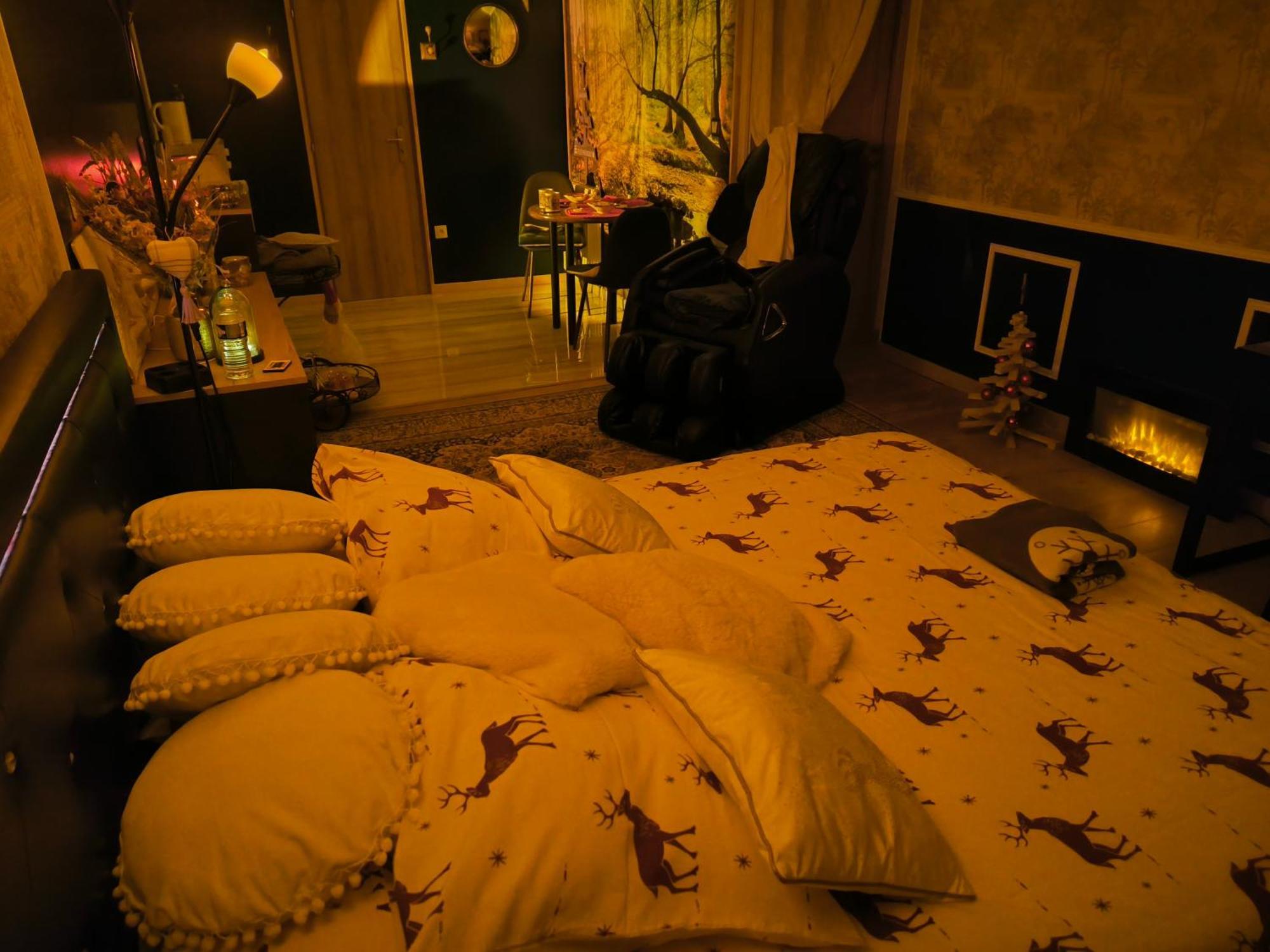 Choisy Le Jacuzzi Bed and Breakfast Exteriör bild